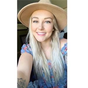 Meet your Posher, Tiana